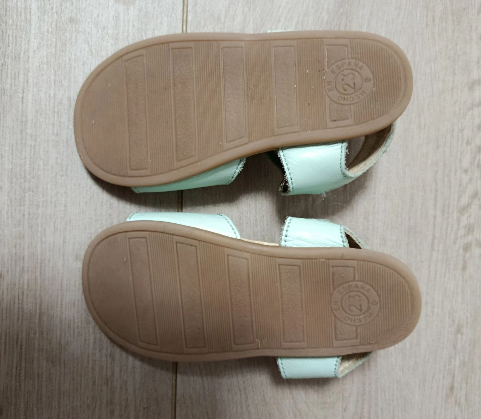 Two pairs of Girls’ Sandals size 23 – photo 3